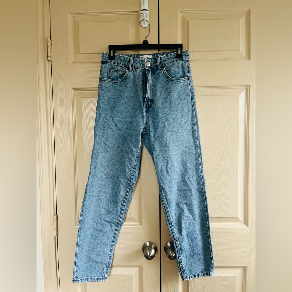 Distressed Waist Zara Mom Jeans Size 4